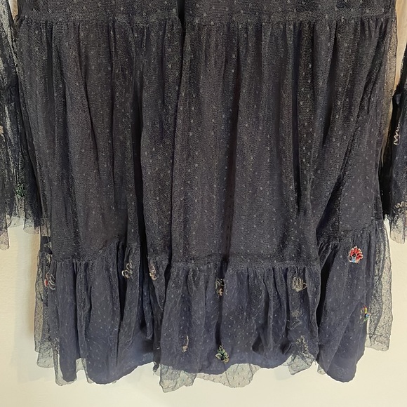 ZARA blue beaded / lace / Tulle dress with floral design - Picture 3 of 4